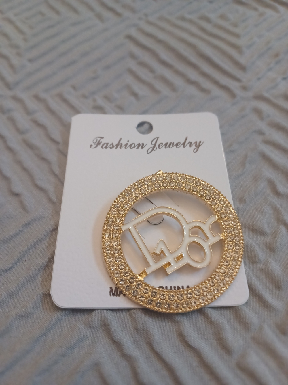 Gold Rhinestone Circle Brooch - Fashion Jewelry